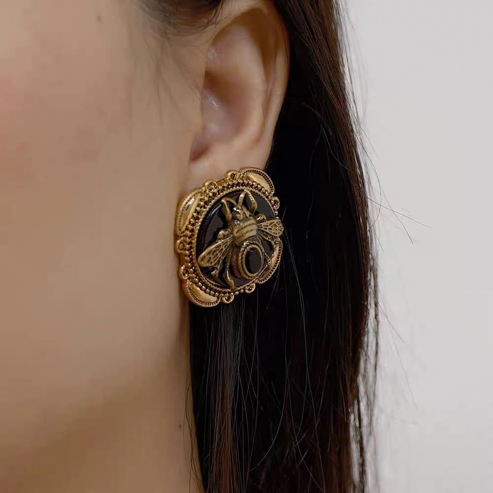 Bee Black Gold Stud Earrings